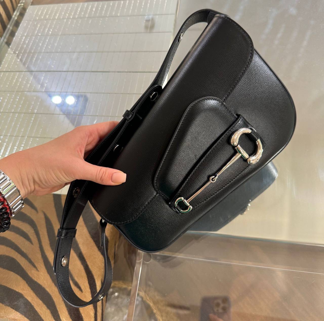 GUCCI Crossbody bags front view - Women's luxury Bags