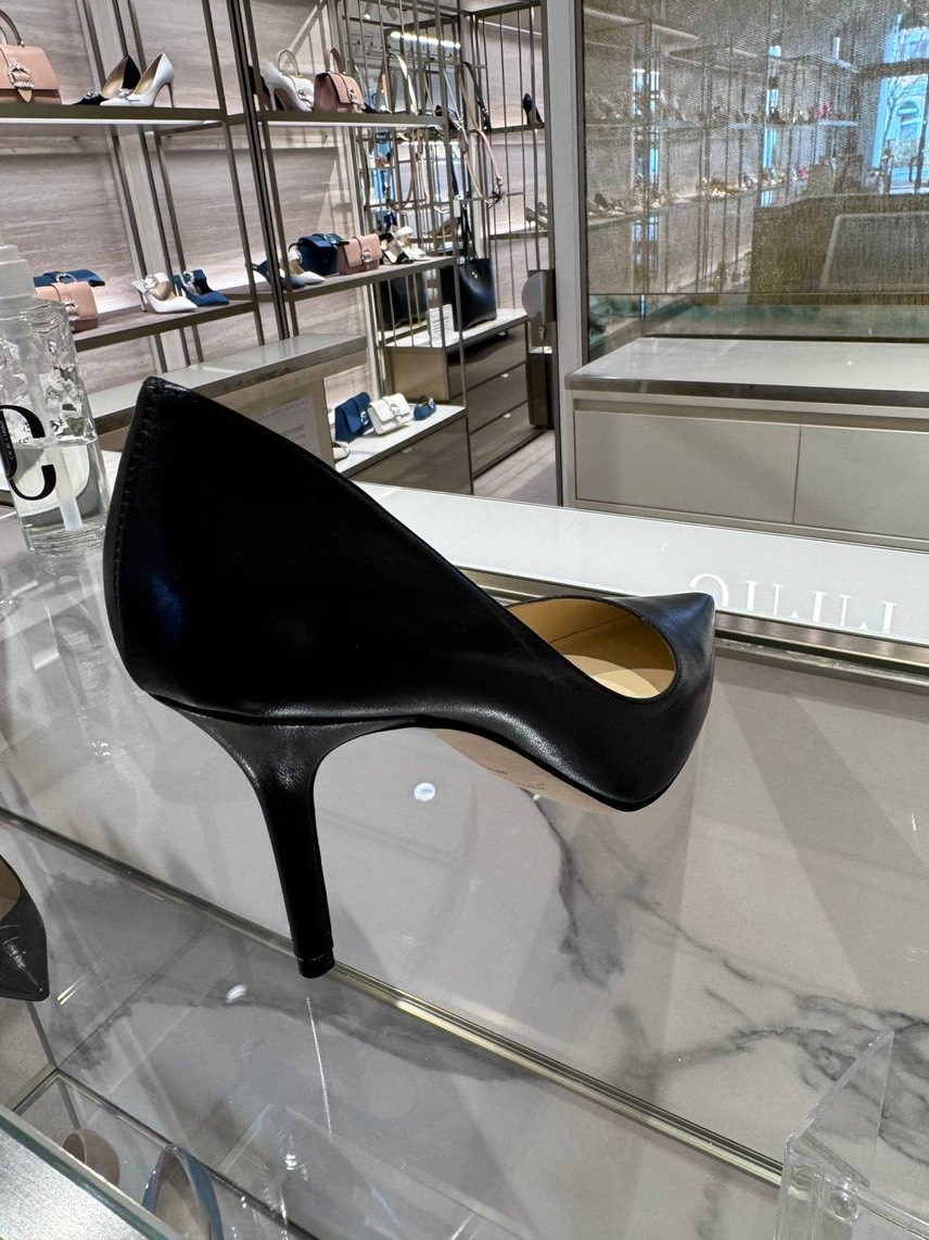 JIMMY CHOO Pumps side view - Women's luxury Shoes
