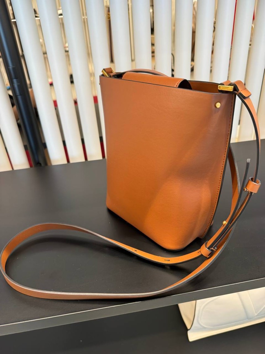 VALENTINO GARAVANI Crossbody bags side view - Women's luxury Bags