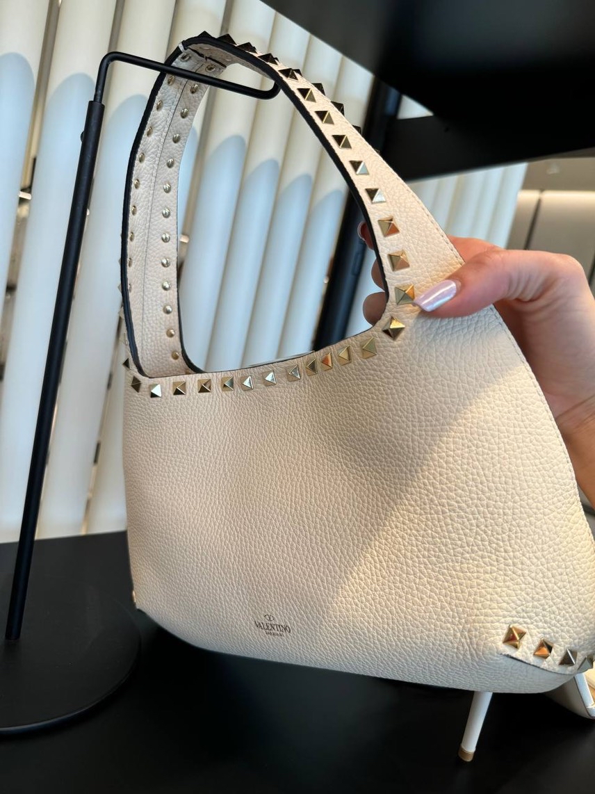 VALENTINO GARAVANI Shoulder bags side view - Women's luxury Bags