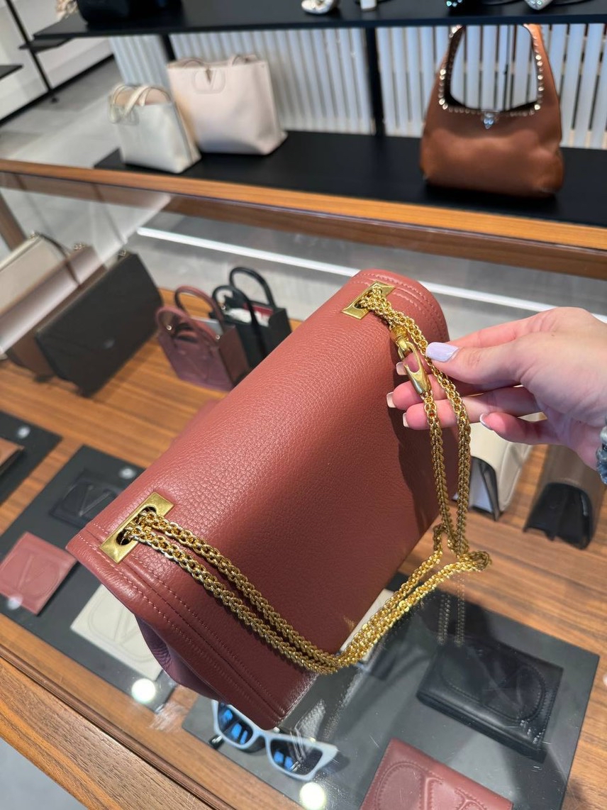 VALENTINO GARAVANI Crossbody bags side view - Women's luxury Bags