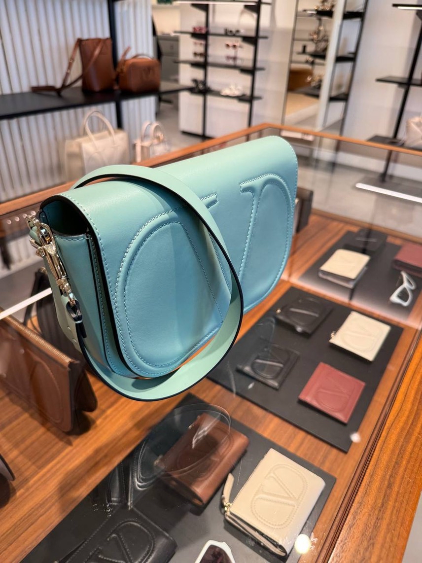 VALENTINO GARAVANI Crossbody bags side view - Women's luxury Bags