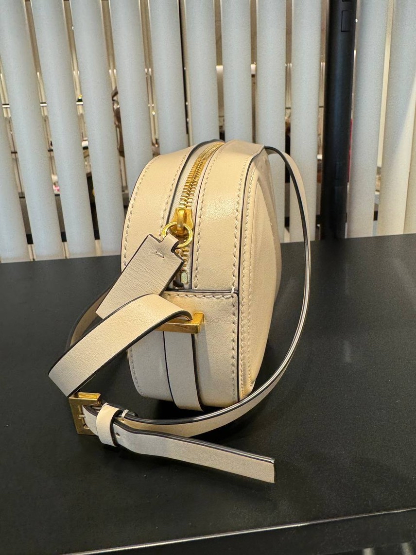 VALENTINO GARAVANI Crossbody bags side view - Women's luxury Bags