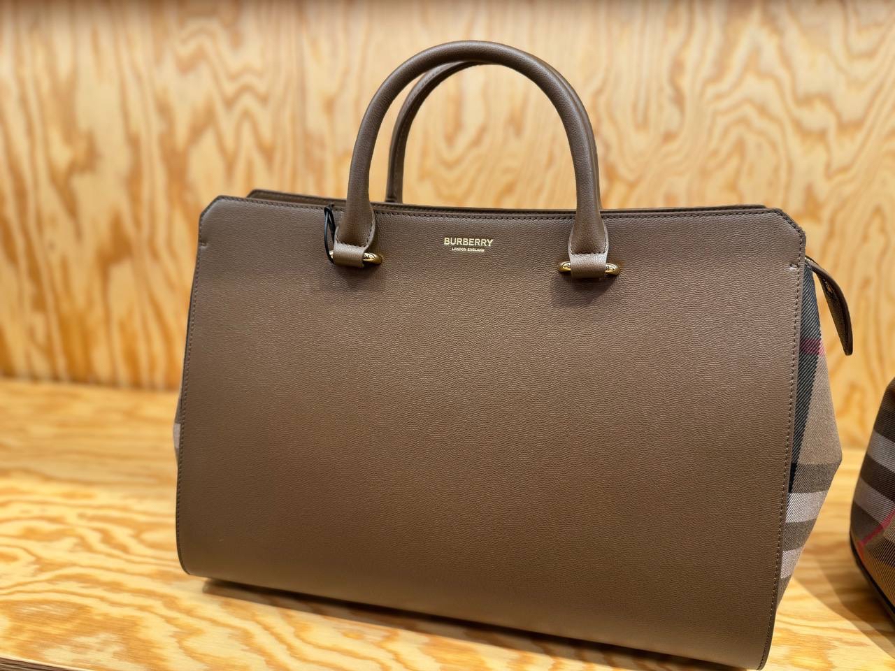 BURBERRY Shoulder bags side view - Women's luxury Bags