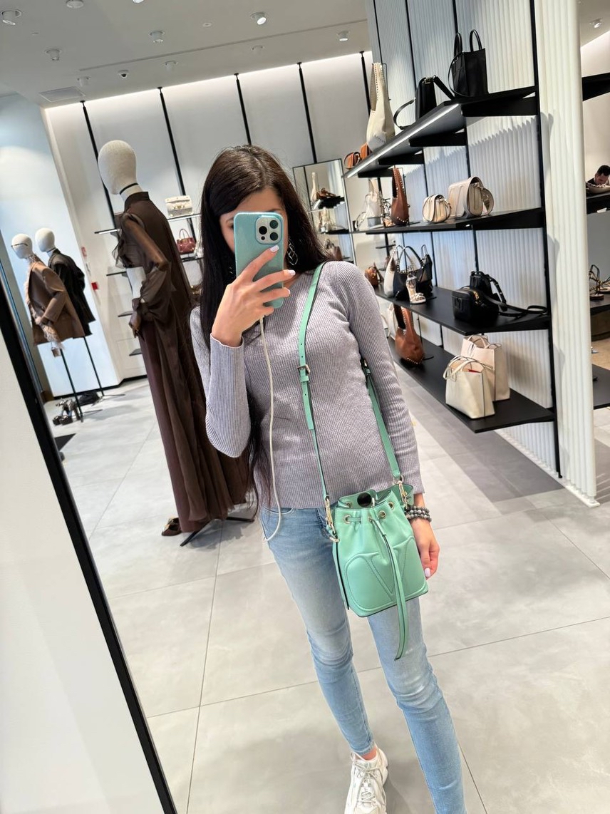 VALENTINO GARAVANI Crossbody bags side view - Women's luxury Bags