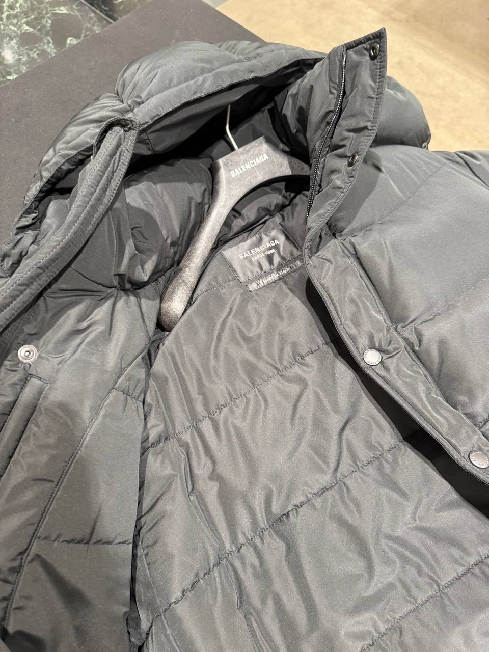 BALENCIAGA Down jacket side view - Women luxury Clothes