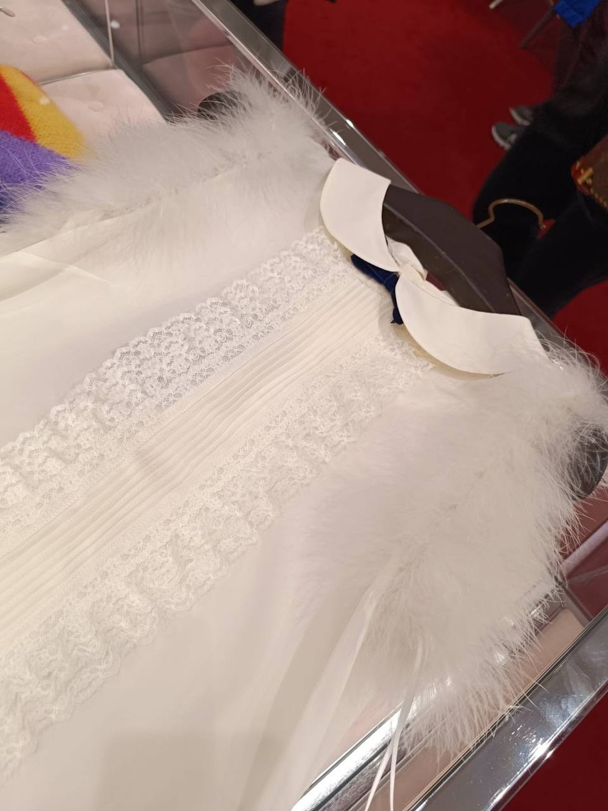 GUCCI Tops side view - Women's luxury Clothes