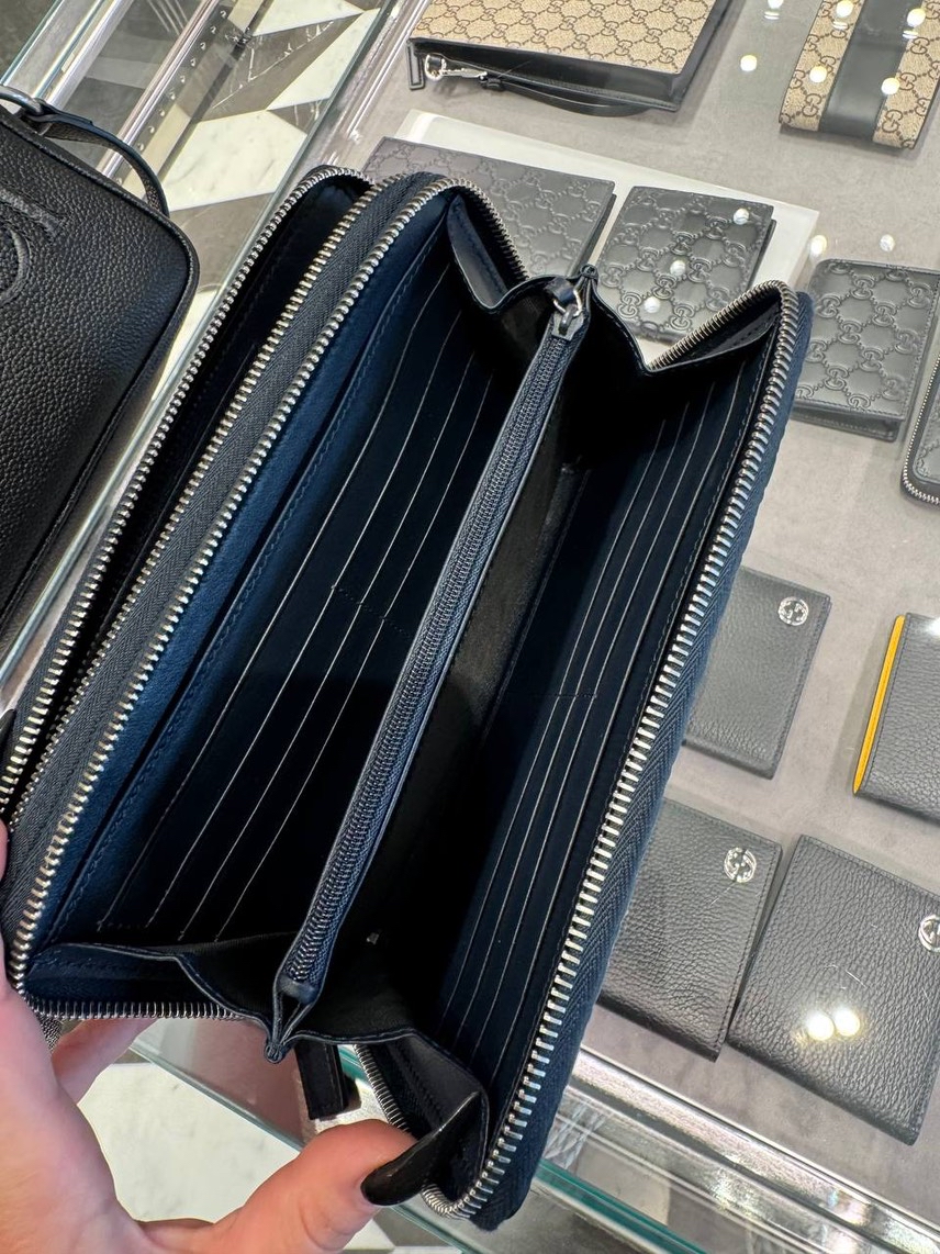 GUCCI Laptop bags and briefcases side view - Men's luxury Bags
