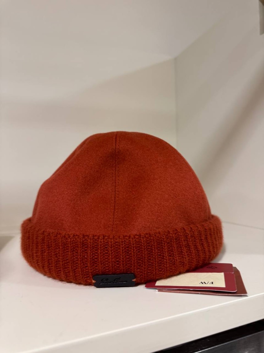 LORO PIANA Caps and Hats side view - Men's luxury Accessories