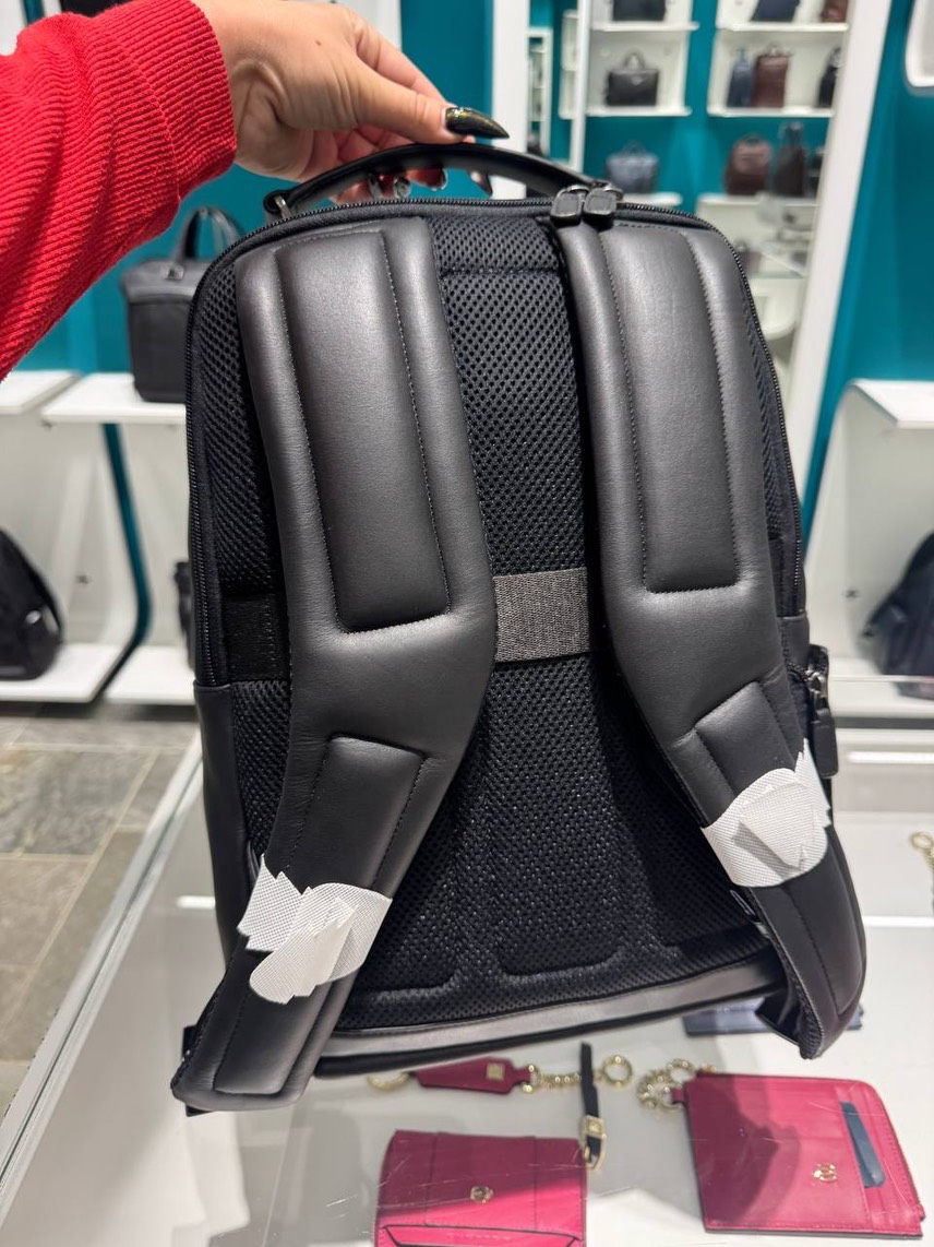 PIQUADRO Backpack side view - Men's luxury Bags