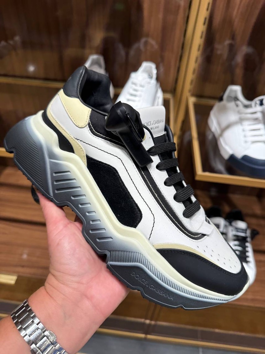 DOLCE & GABBANA Sneakers front view - Men's luxury Shoes