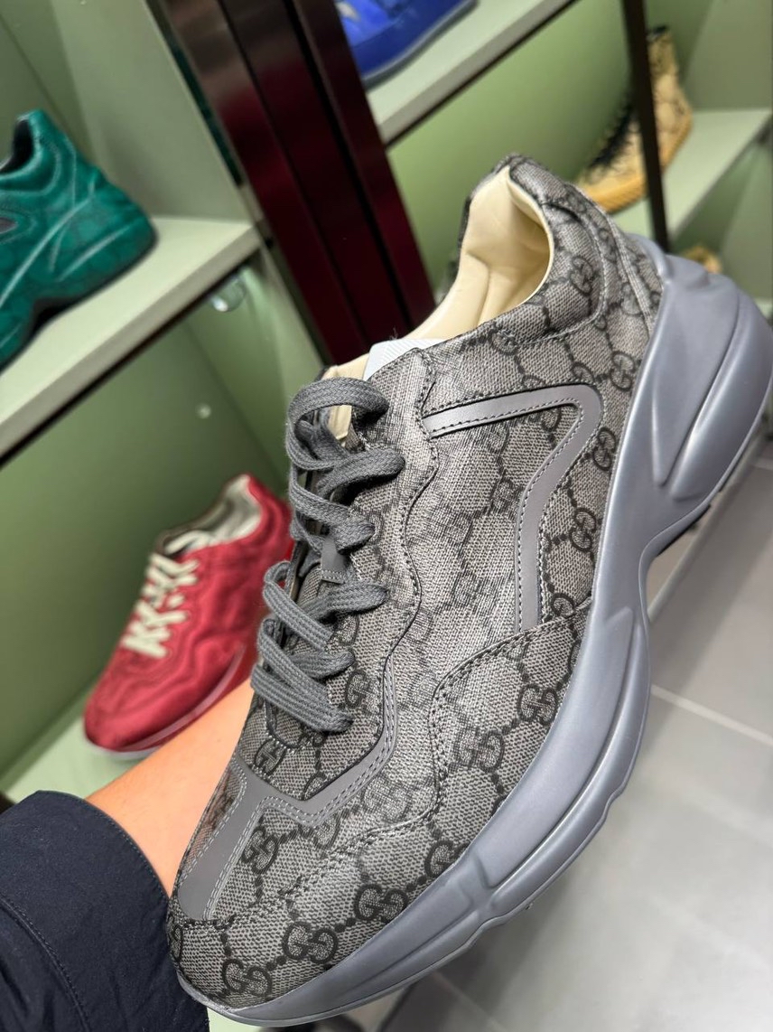 GUCCI Sneakers front view - Men's luxury Shoes