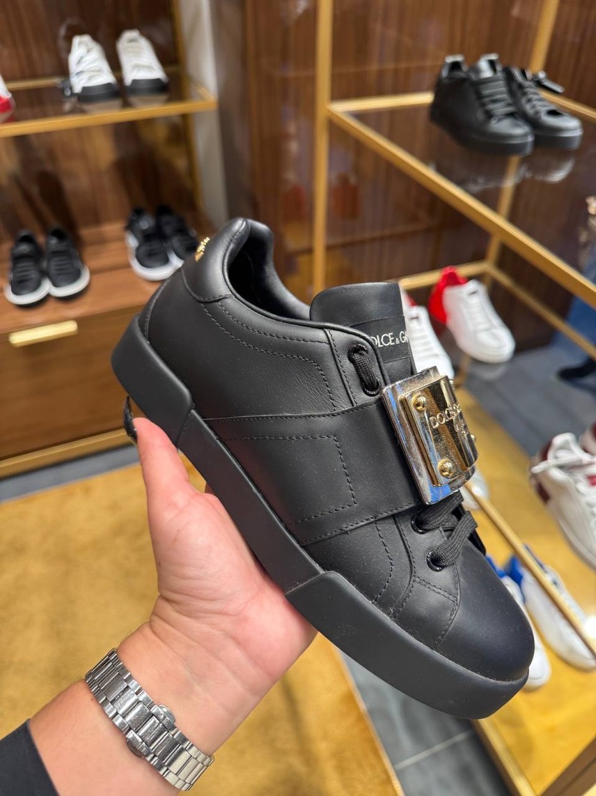 DOLCE & GABBANA Sneakers front view - Men's luxury Shoes