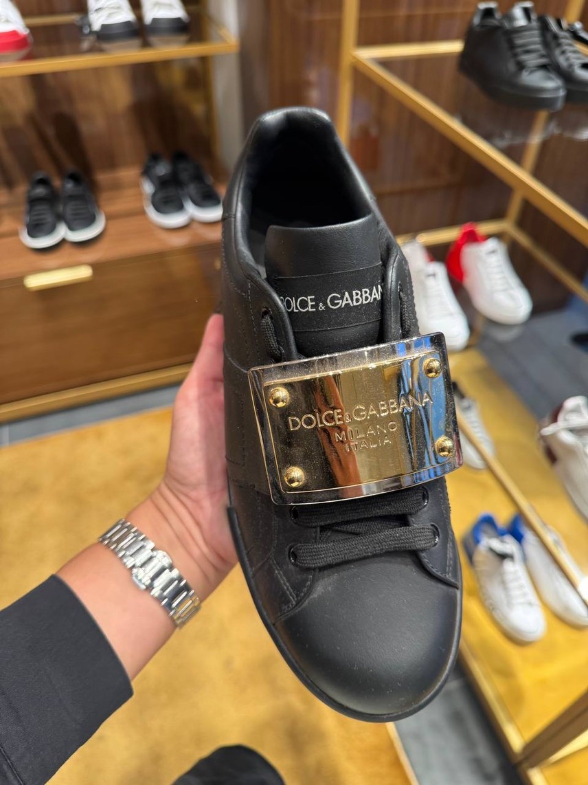 DOLCE & GABBANA Sneakers side view - Men's luxury Shoes