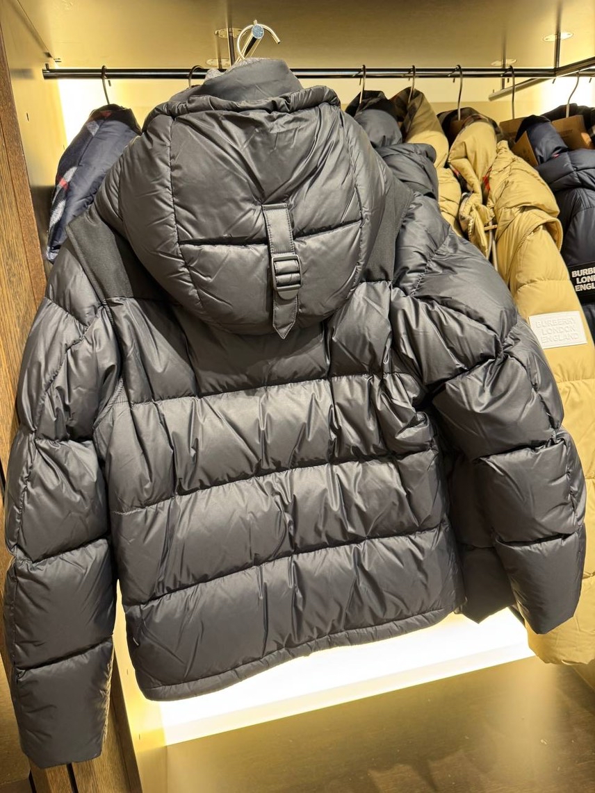 BURBERRY Down jacket side view - Men's luxury Clothes