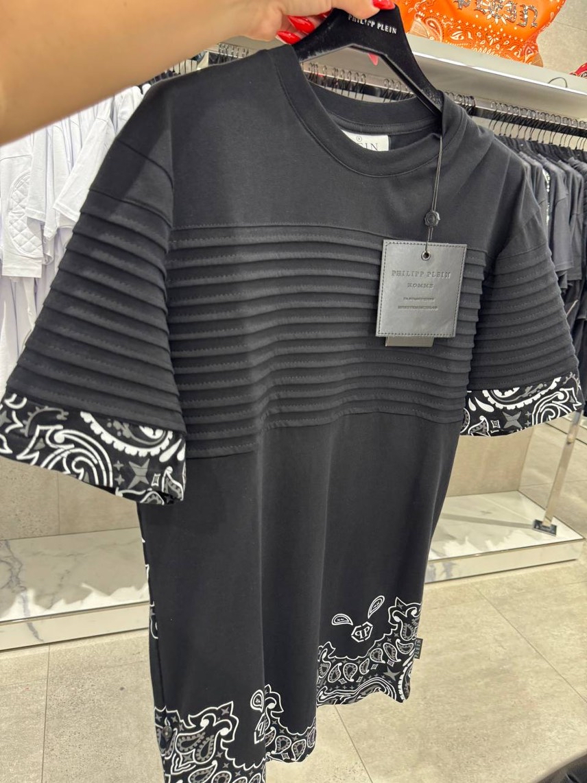 PHILIPP PLEIN T-shirt and Polo side view - Men's luxury Clothes