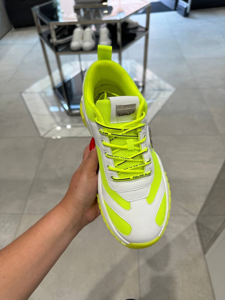 PHILIPP PLEIN Sneakers side view - Men's luxury Shoes
