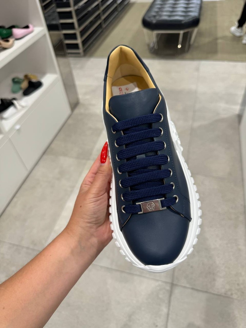 PHILIPP PLEIN Sneakers side view - Men's luxury Shoes