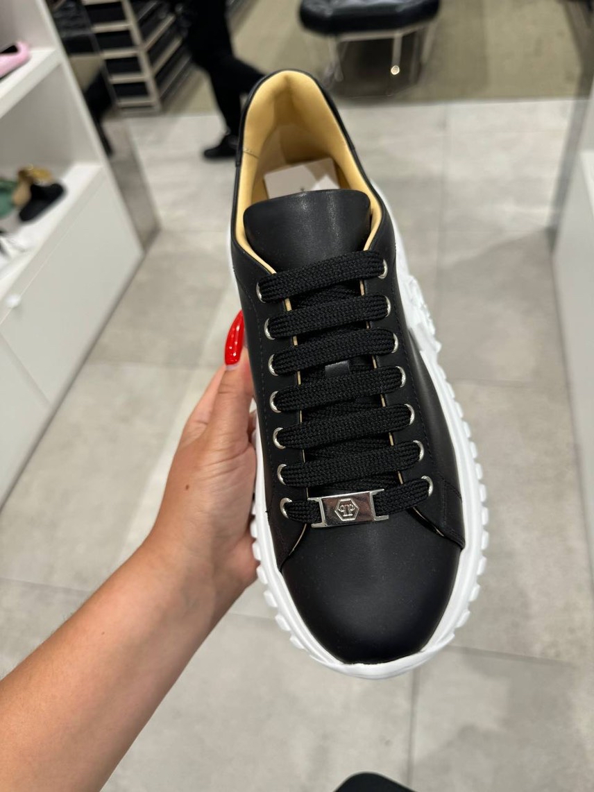 PHILIPP PLEIN Sneakers side view - Men's luxury Shoes