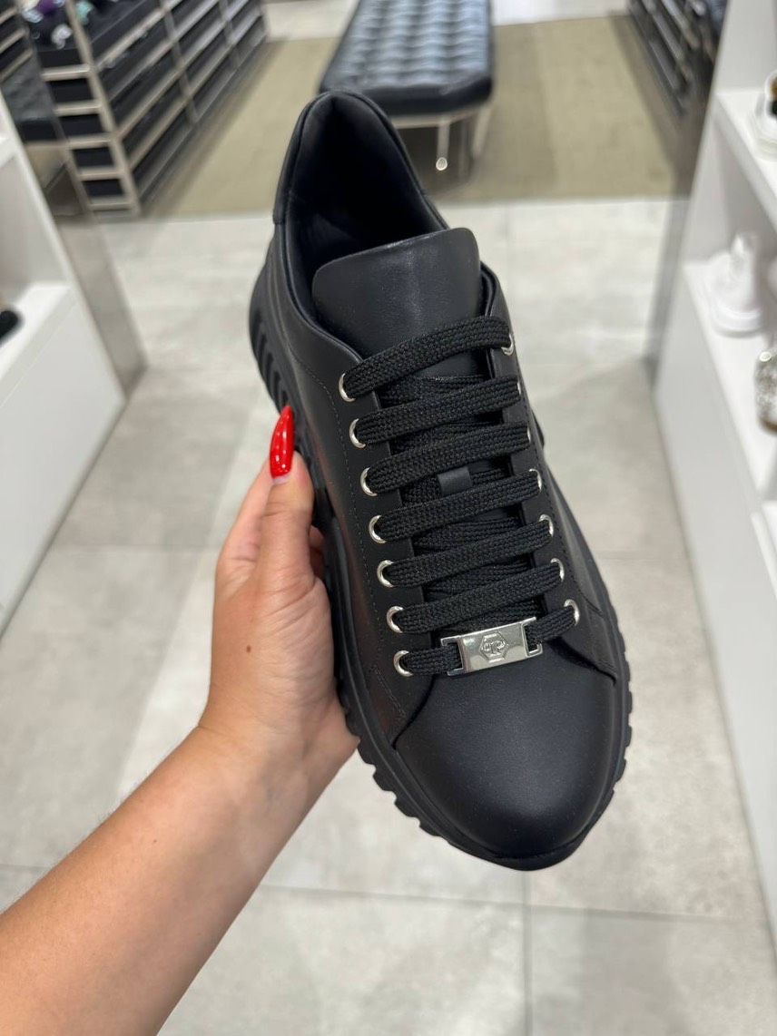 PHILIPP PLEIN Sneakers side view - Men's luxury Shoes
