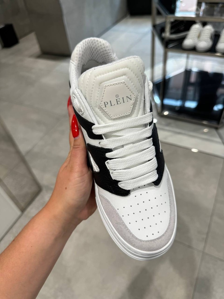 PHILIPP PLEIN Sneakers side view - Men's luxury Shoes