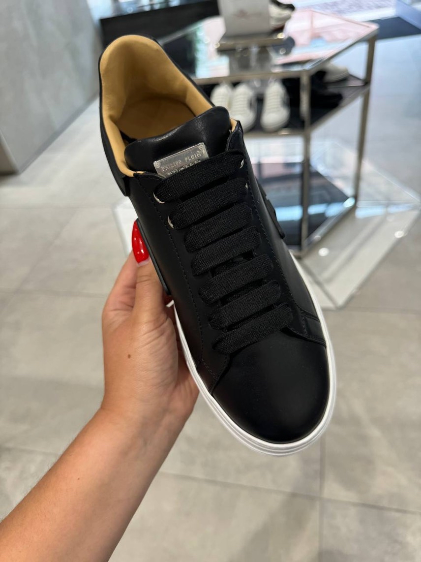 PHILIPP PLEIN Sneakers side view - Men's luxury Shoes