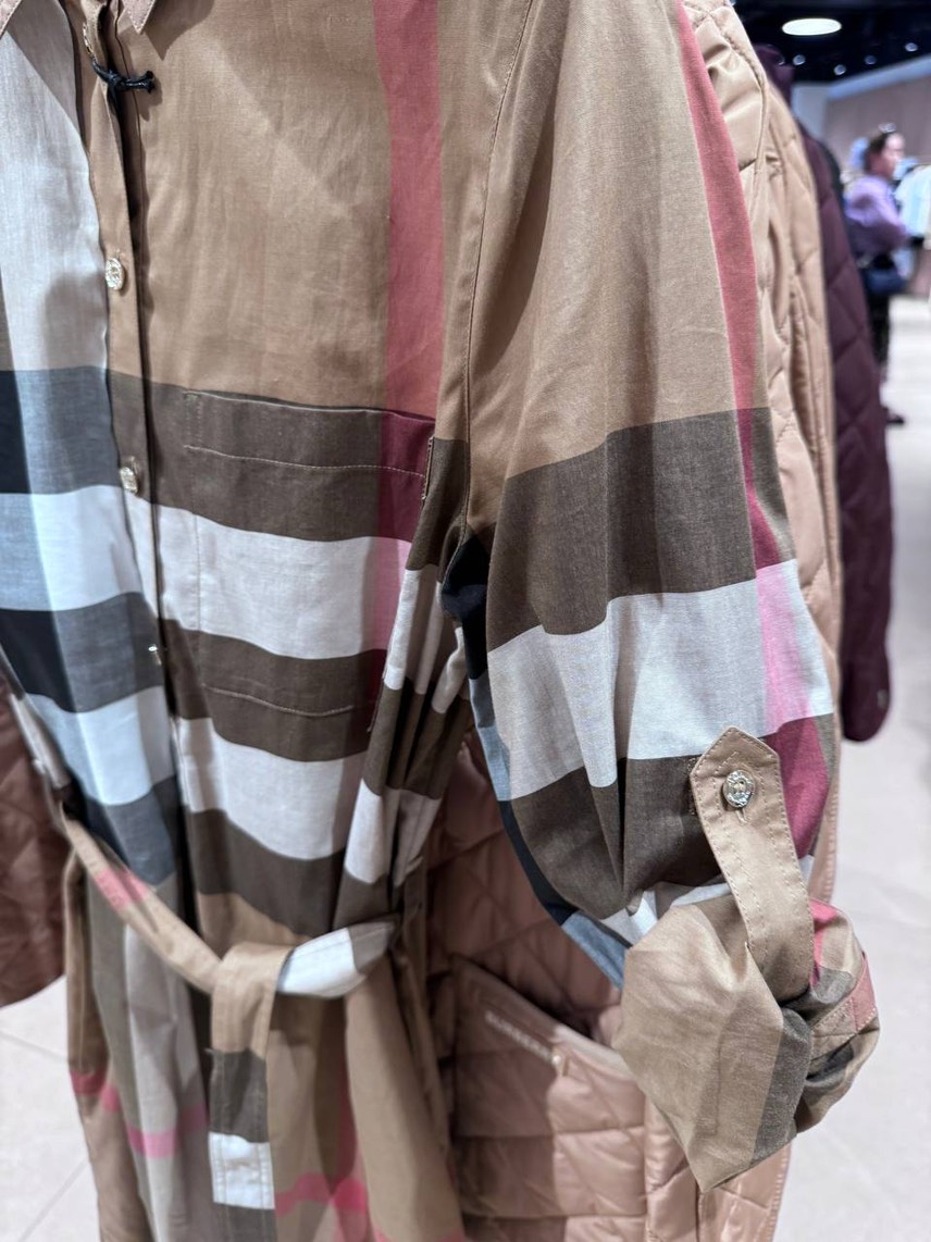 BURBERRY Dresses side view - Women's luxury Clothes