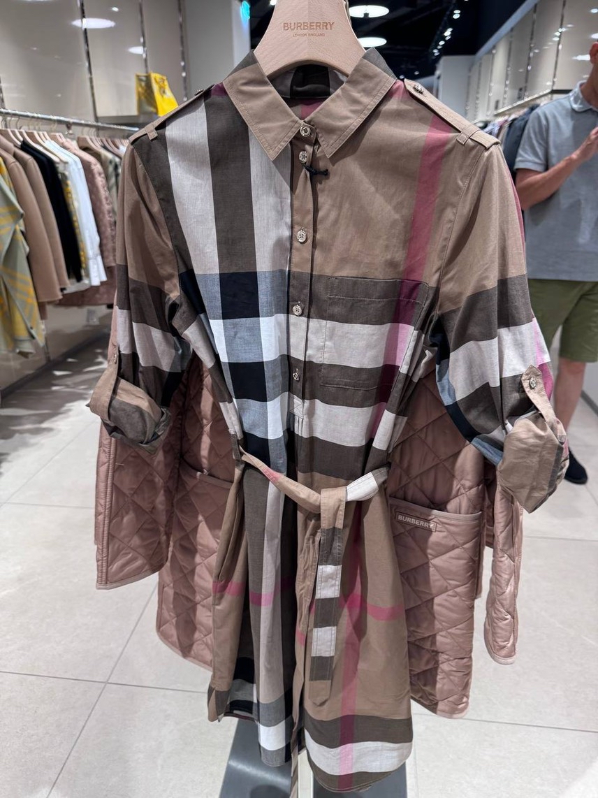 BURBERRY Dresses front view - Women's luxury Clothes