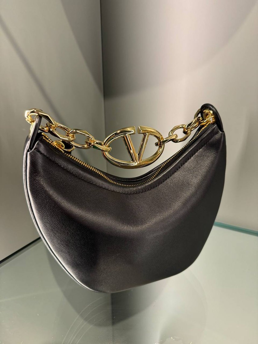 VALENTINO GARAVANI Crossbody bags front view - Women's luxury Bags