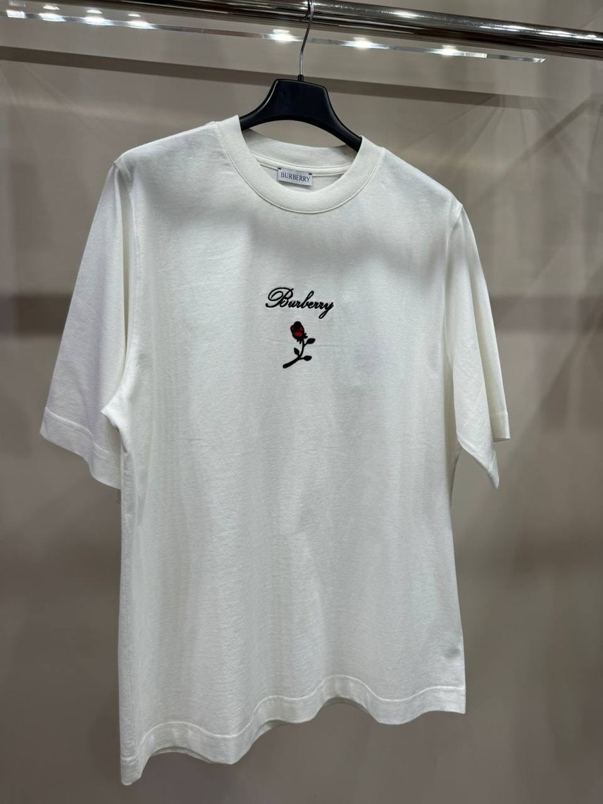 BURBERRY T-shirt and Polo front view - Women's luxury Clothes