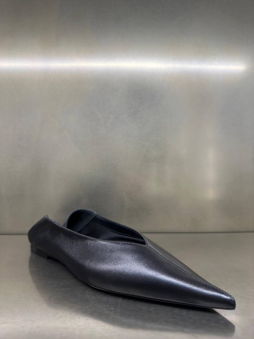 YVES SAINT LAURENT Mules front view - Women's luxury Shoes