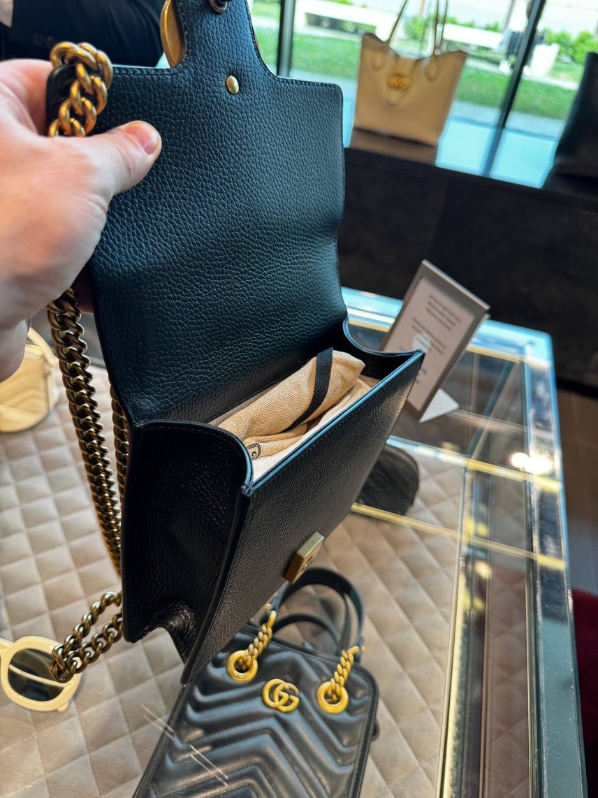 GUCCI Crossbody bags side view - Women's luxury Bags