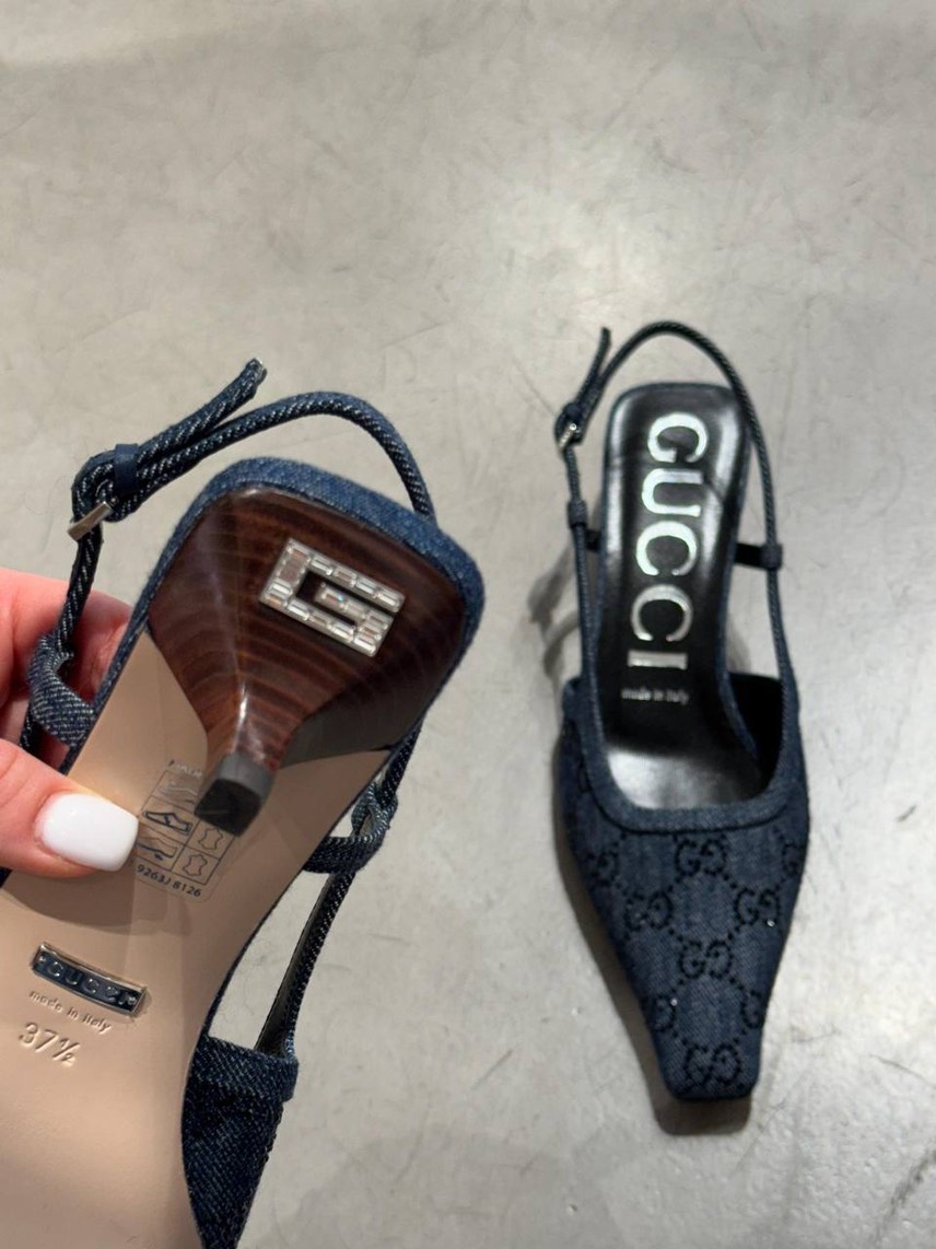 GUCCI Sandals side view - Women's luxury Shoes