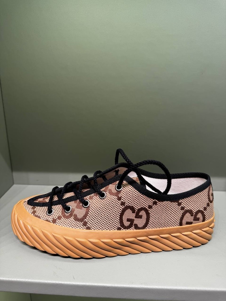 GUCCI Sneakers front view - Men's luxury Shoes