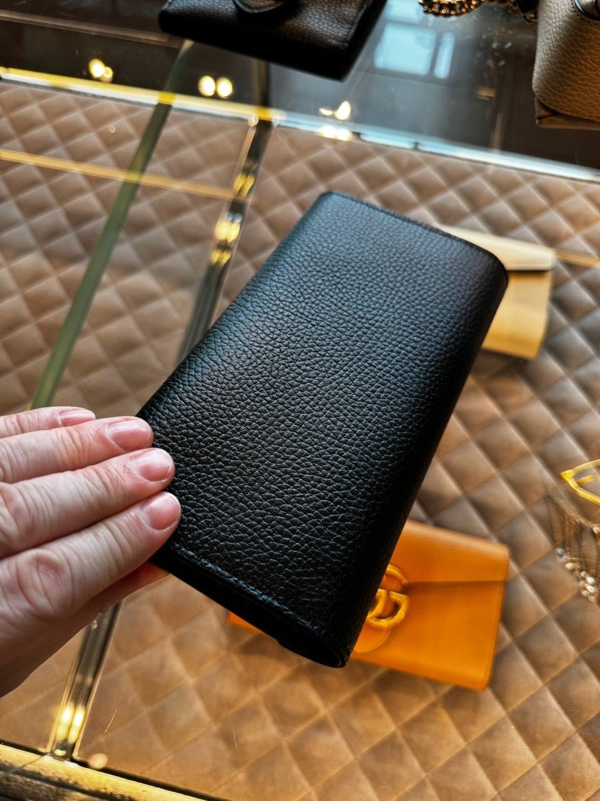 GUCCI Wallets and small leather goods side view - Women's luxury Accessories