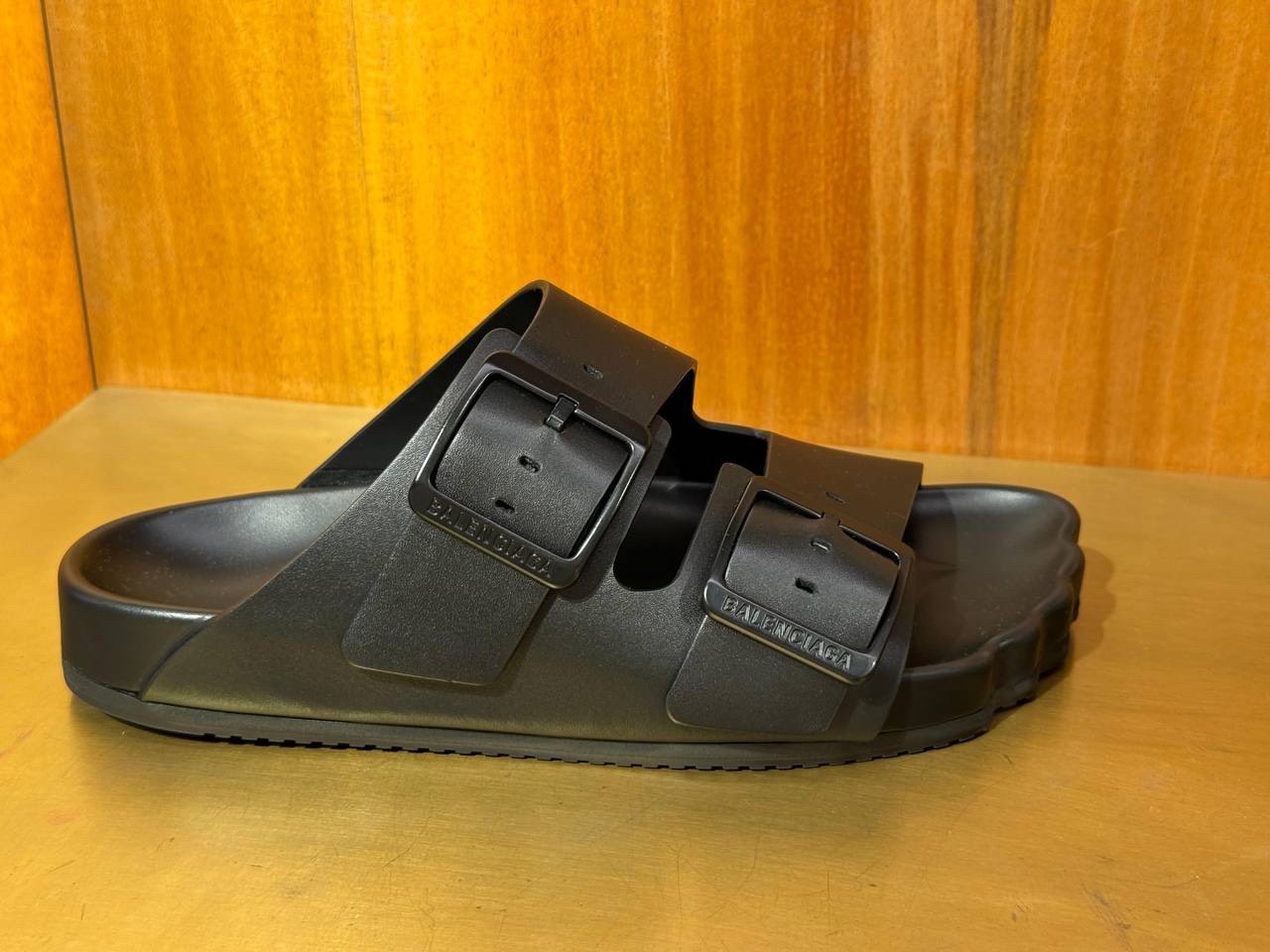 BALENCIAGA Slides side view - Women's luxury Shoes