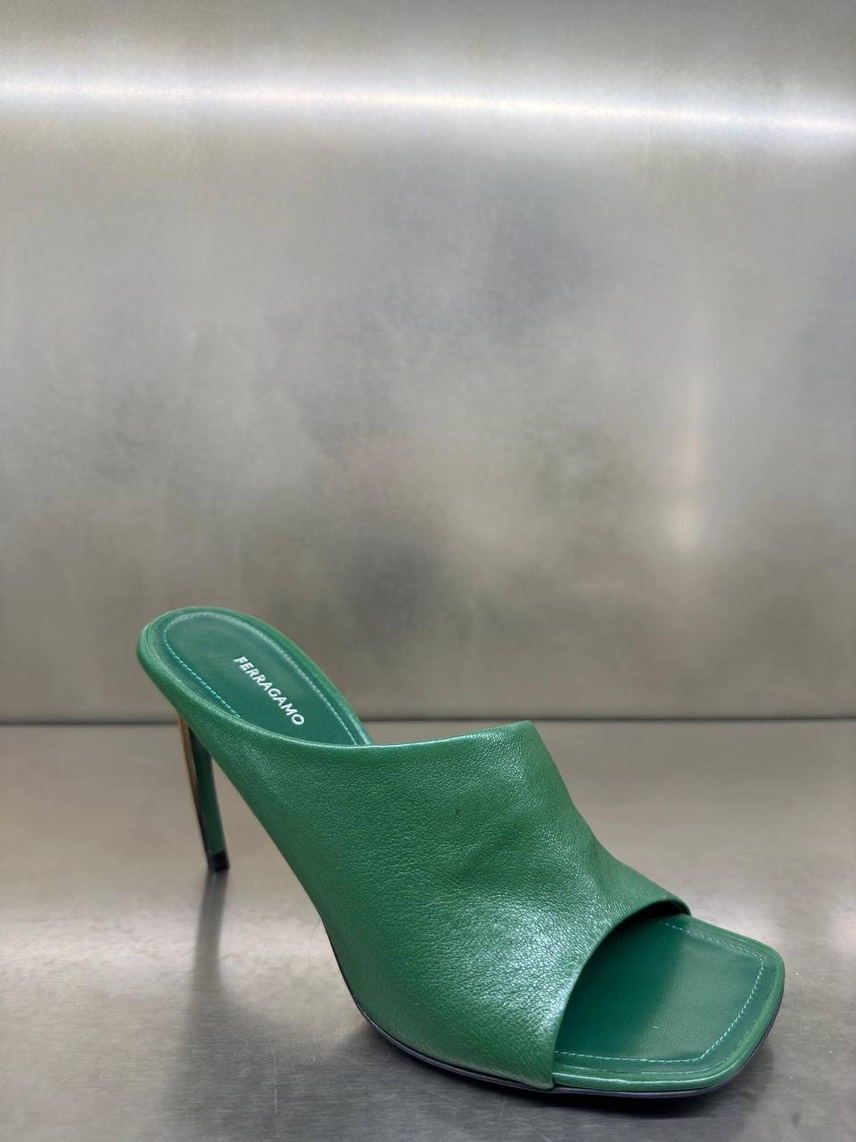 SALVATORE FERRAGAMO Sandals front view - Women's luxury Shoes