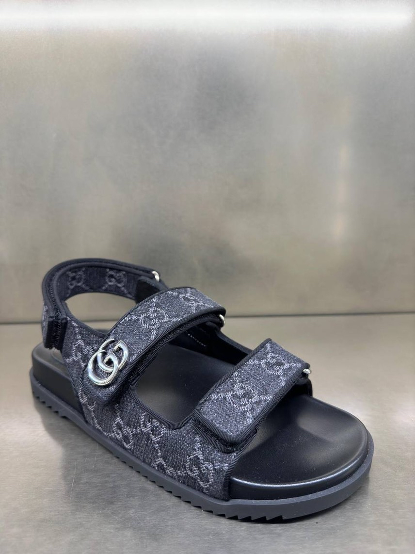 GUCCI Sandals front view - Women's luxury Shoes