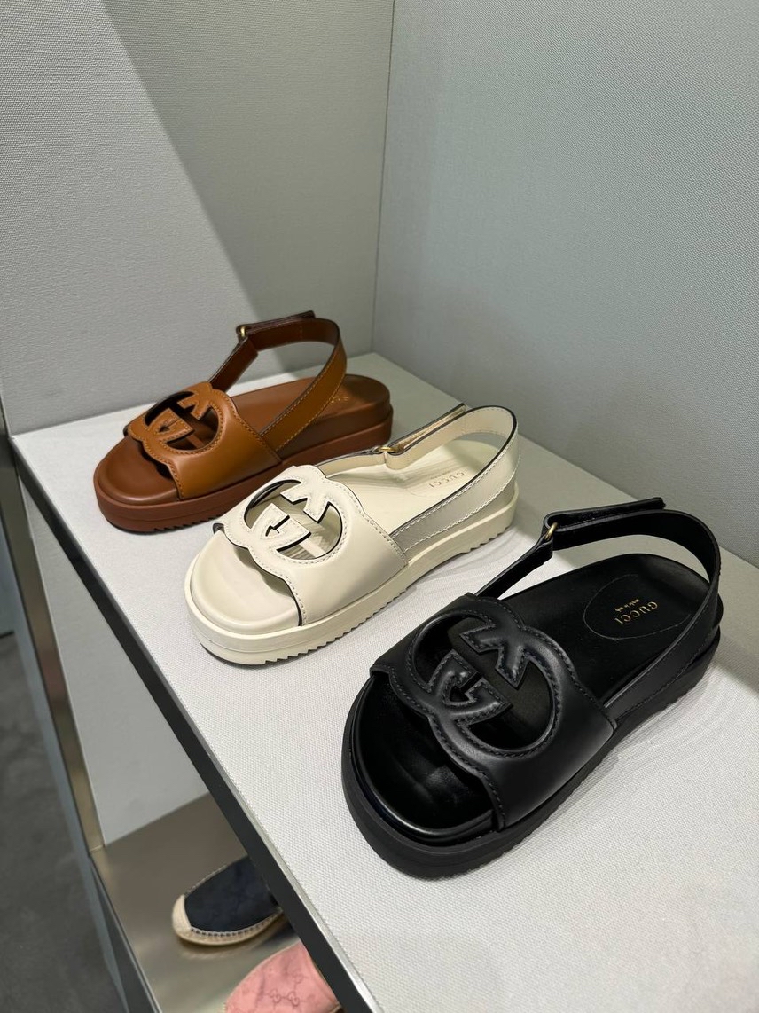 GUCCI Sandals front view - Women's luxury Shoes