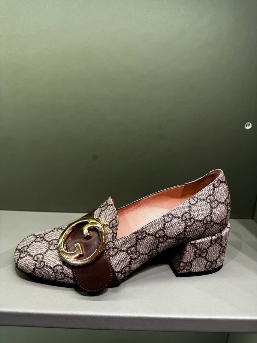 GUCCI Loafers front view - Women's luxury Shoes