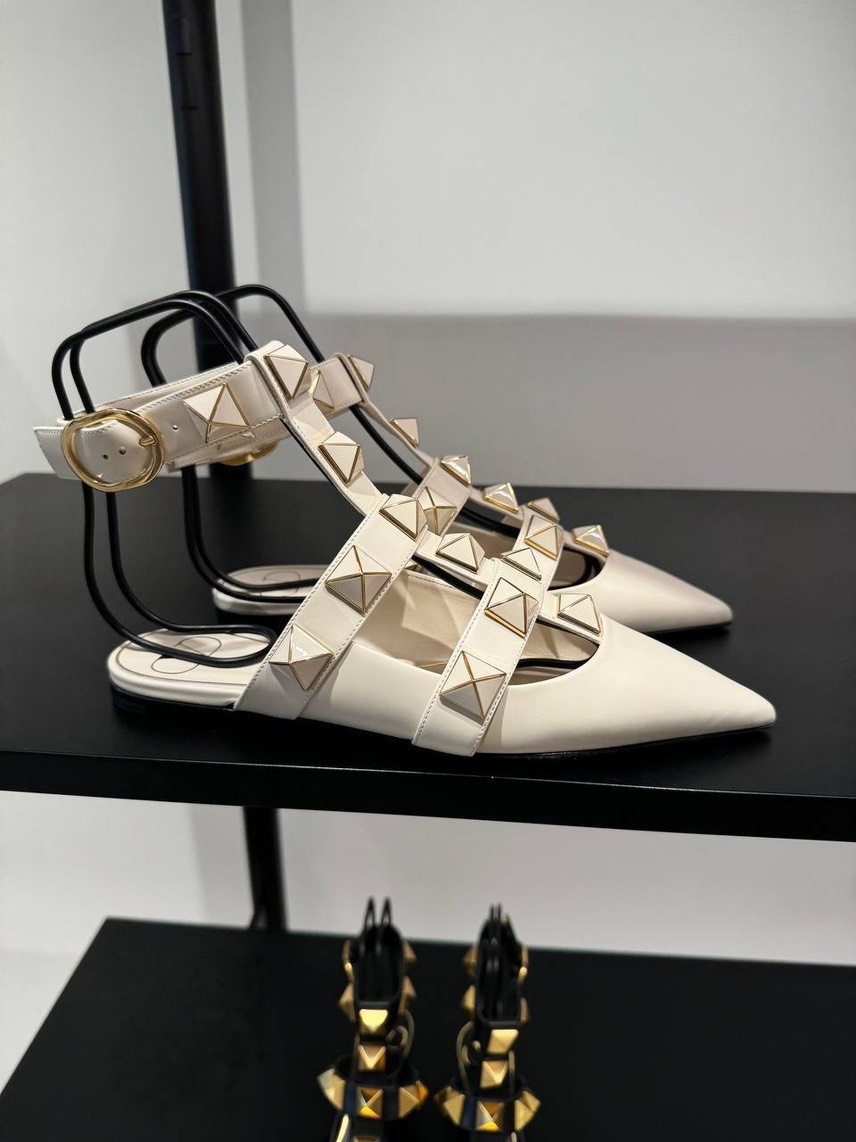 VALENTINO GARAVANI Slides front view - Women's luxury Shoes