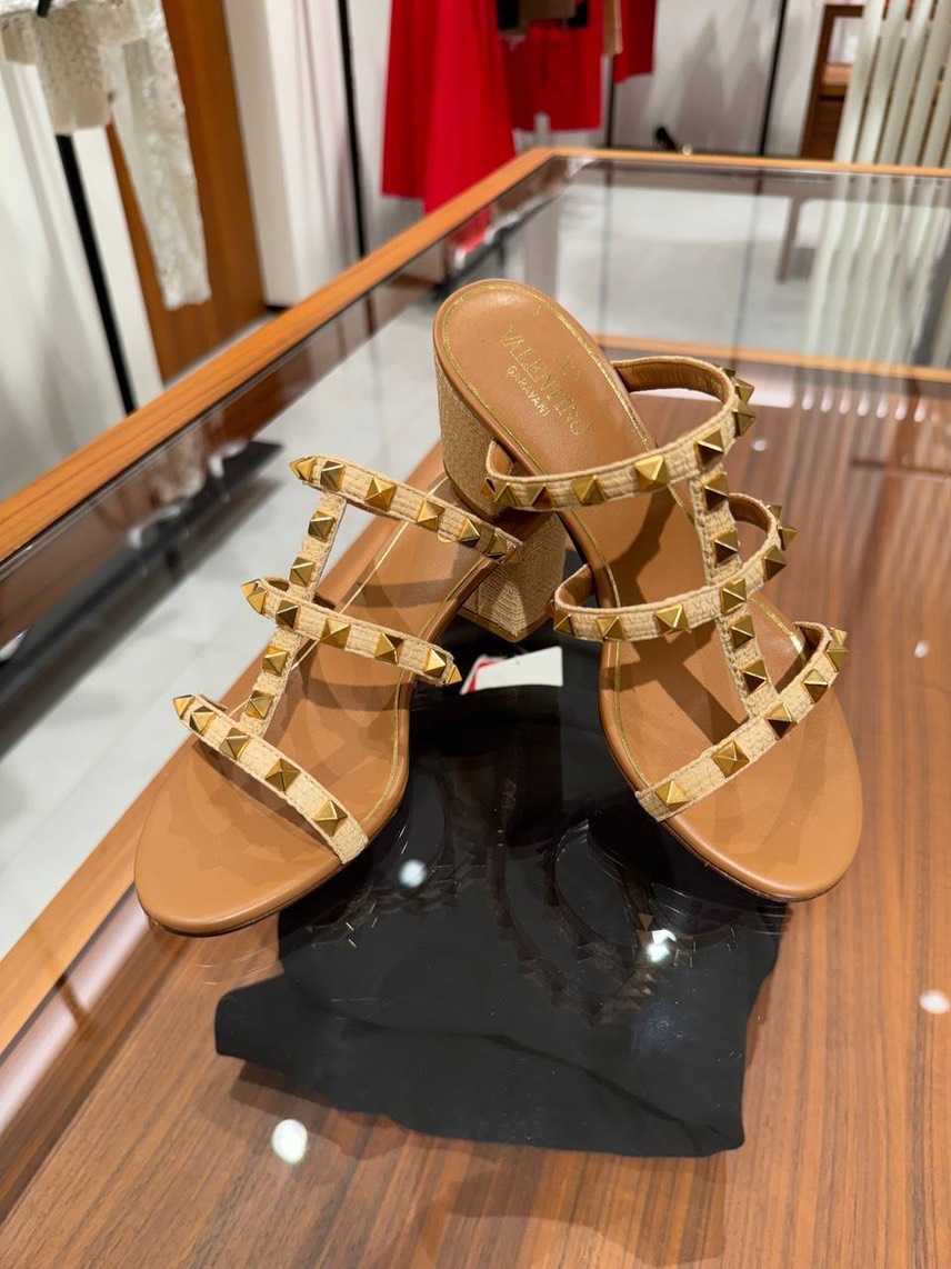 VALENTINO GARAVANI Sandals side view - Women's luxury Shoes