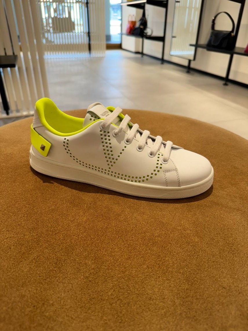 VALENTINO GARAVANI Sneakers front view - Women's luxury Shoes