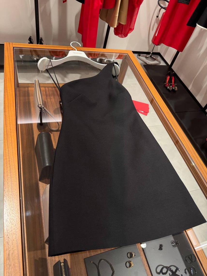 VALENTINO GARAVANI Dresses side view - Women's luxury Clothes