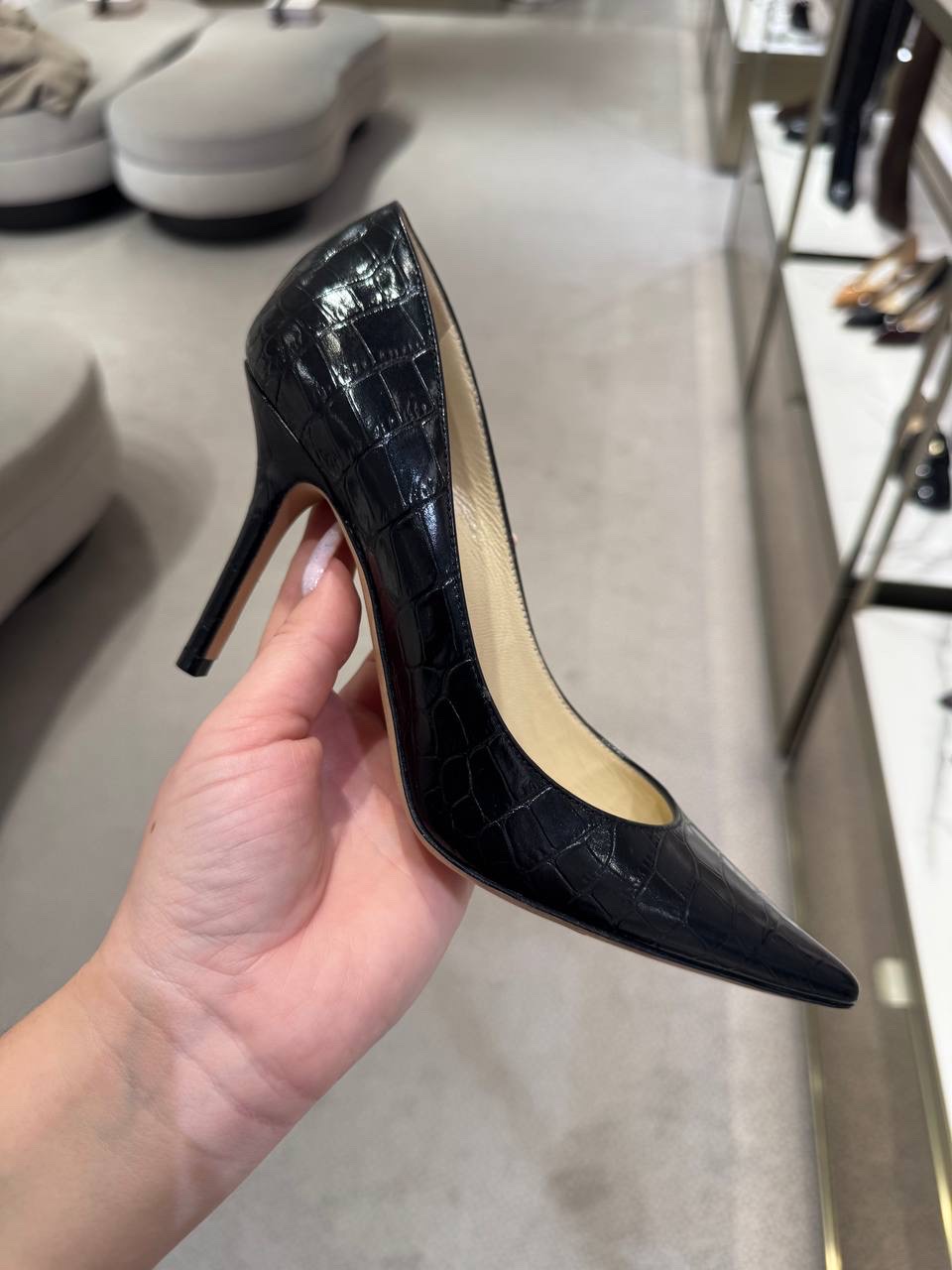 JIMMY CHOO Pumps front view - Women's luxury Shoes