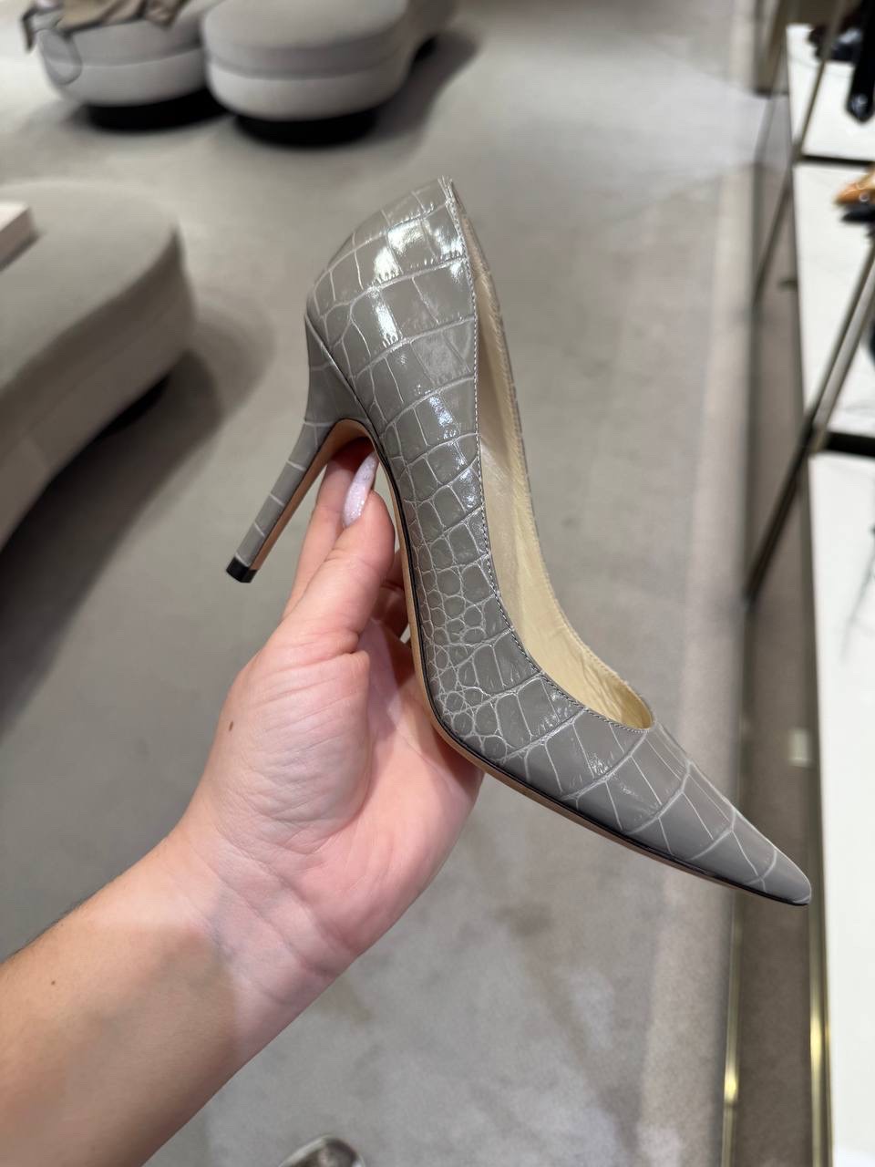 JIMMY CHOO Pumps front view - Women's luxury Shoes