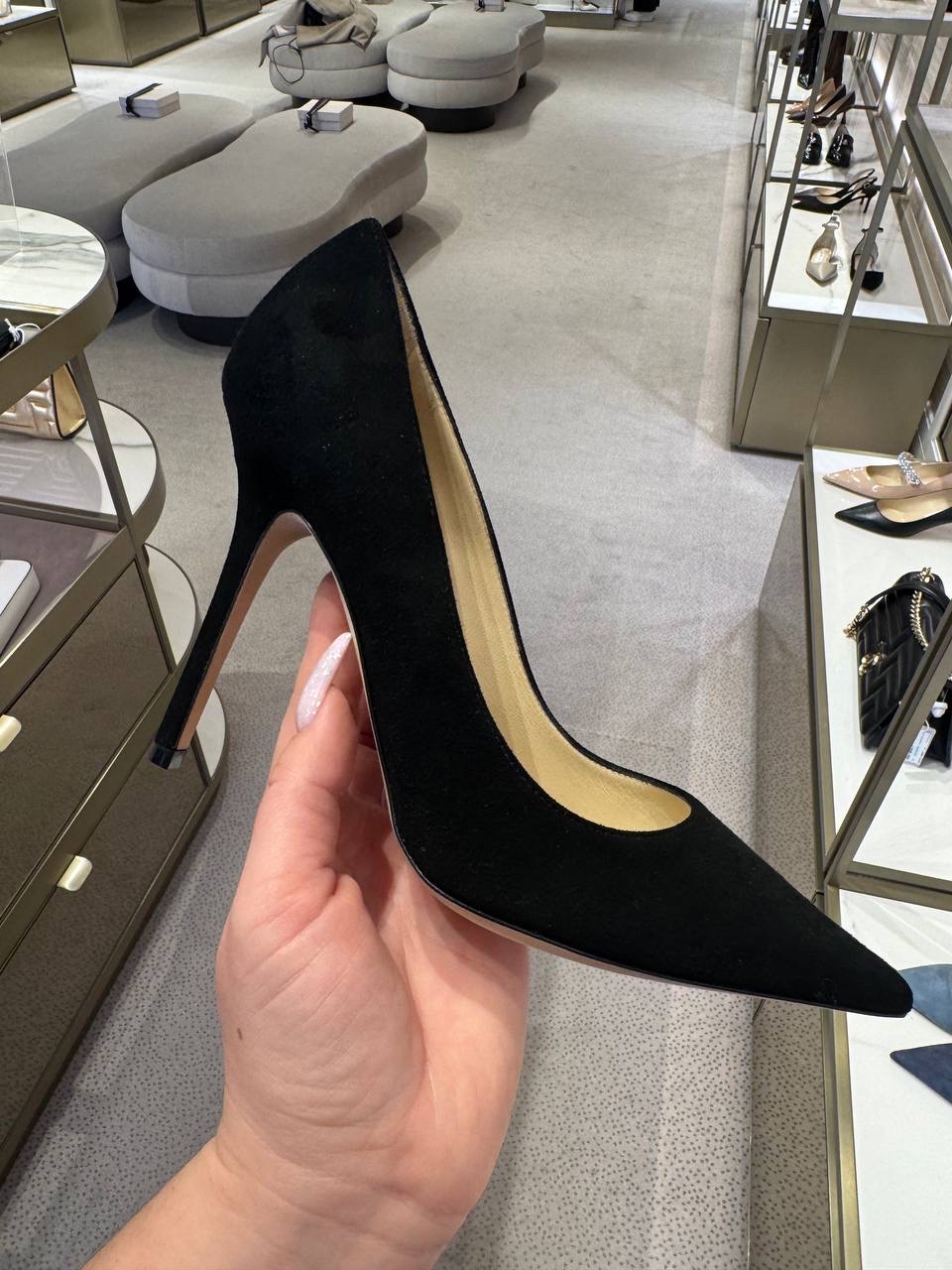 JIMMY CHOO Pumps front view - Women's luxury Shoes