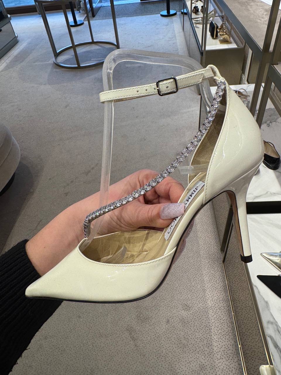 JIMMY CHOO Pumps front view - Women's luxury Shoes