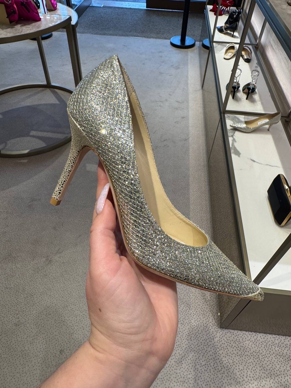 JIMMY CHOO Pumps front view - Women's luxury Shoes