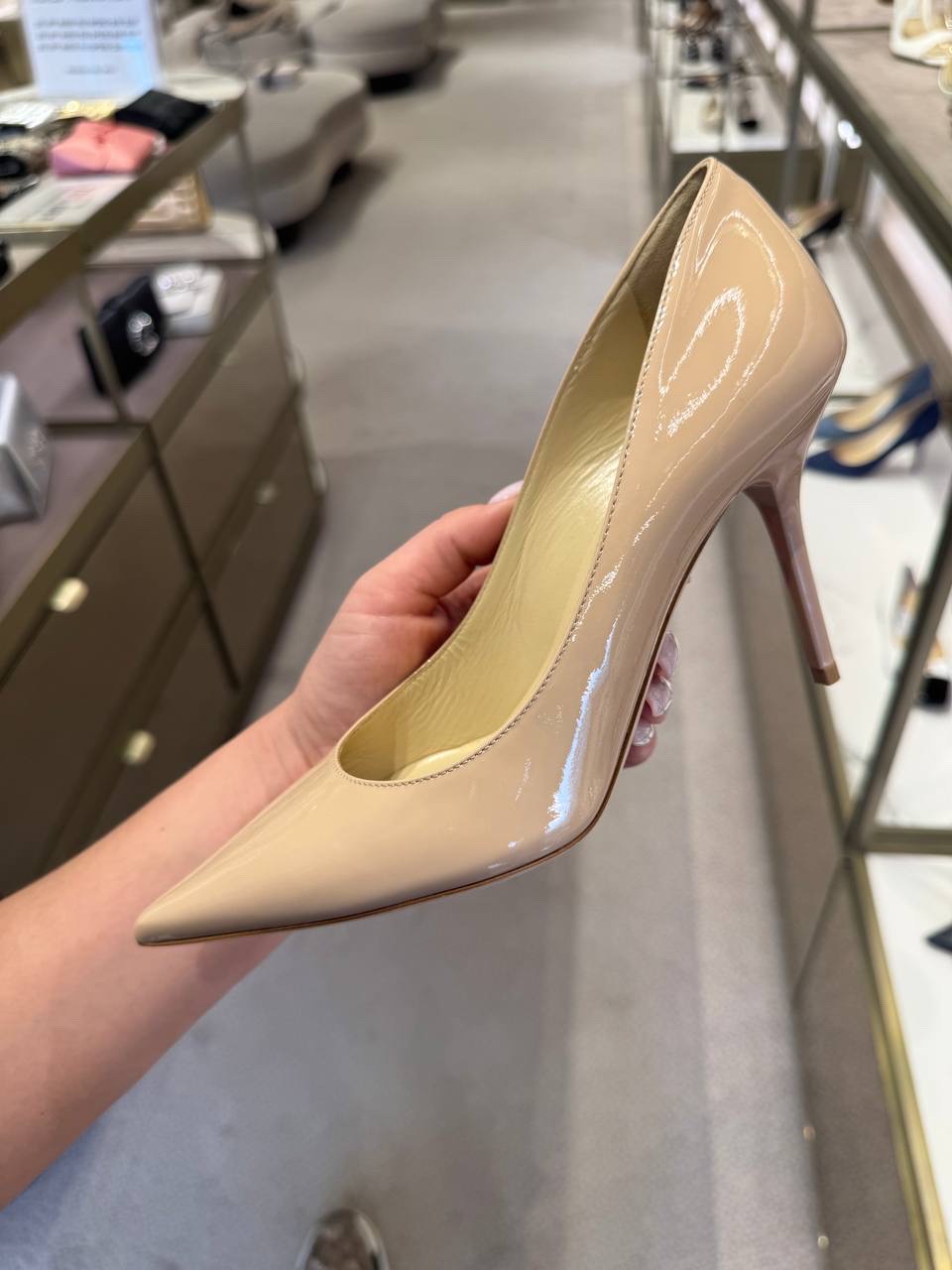 JIMMY CHOO Pumps front view - Women's luxury Shoes